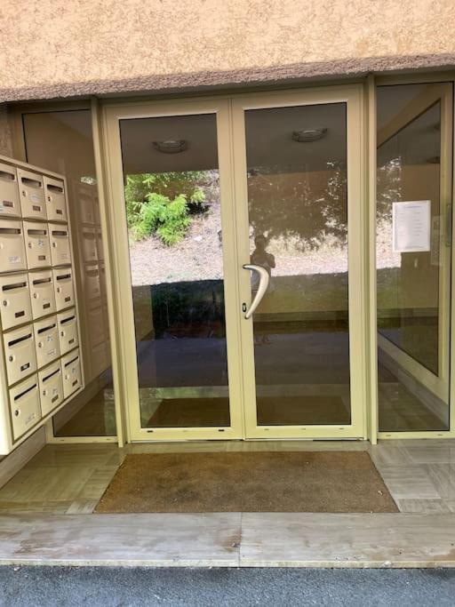 Appartement 2 Pieces 6Mn A Pied Du Centre Vence Buitenkant foto