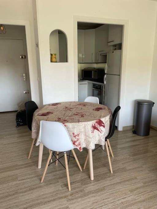 Appartement 2 Pieces 6Mn A Pied Du Centre Vence Buitenkant foto