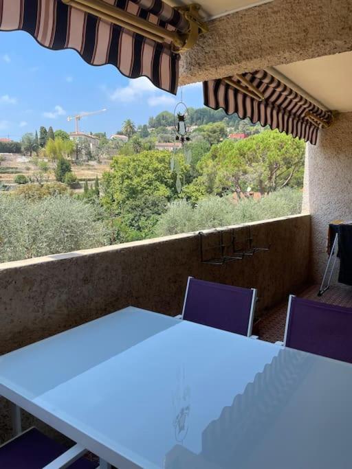 Appartement 2 Pieces 6Mn A Pied Du Centre Vence Buitenkant foto